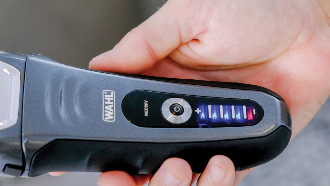 Wahl Lifeproof Plus Wet/Dry Shaver, Men's Shaver, Electric Shavers For